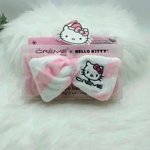 THE CREME SHOP X HELLO KITTY Plush Spa Headband - Picture 2 of 3